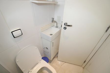 Apartamento para alugar com 153m², 4 quartos e 3 vagasÁrea de Serviço - Banheiro