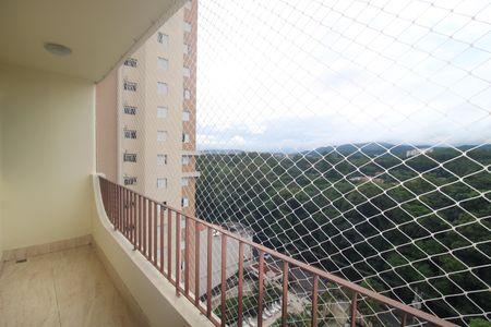 Apartamento para alugar com 153m², 4 quartos e 3 vagasSala - Varanda