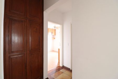 Apartamento para alugar com 105m², 2 quartos e 2 vagasDetalhe