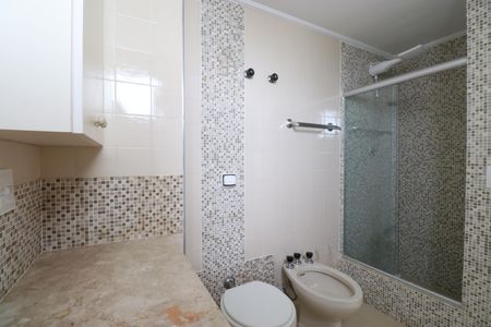 Apartamento para alugar com 105m², 2 quartos e 2 vagasBanheiro da Suíte