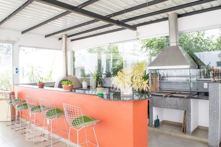 Apartamento para alugar com 105m², 2 quartos e 2 vagasÁrea comum - Churrasqueira