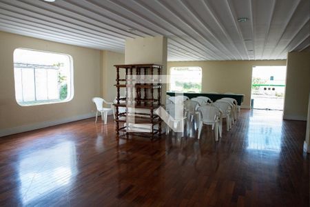 Apartamento para alugar com 105m², 2 quartos e 2 vagasÁrea comum - Salão de festas
