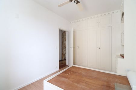 Apartamento para alugar com 105m², 2 quartos e 2 vagasSuíte