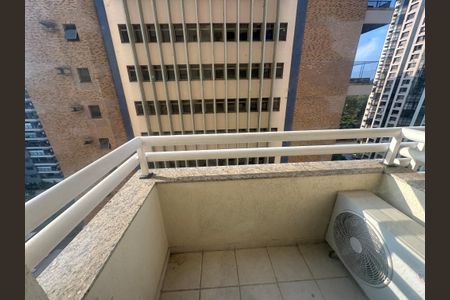 Apartamento para alugar com 75m², 2 quartos e 1 vagaVaranda da Sala
