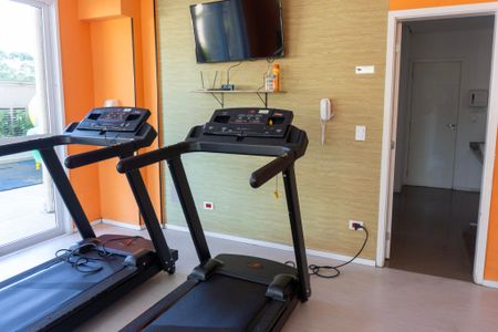 Apartamento para alugar com 53m², 2 quartos e 2 vagas Apartamento para alugar com 53m², 2 quartos e 2 vagasÁrea comum - Academia