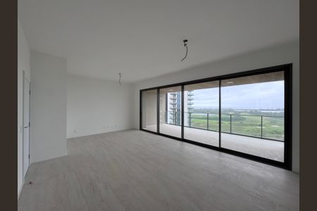 Sala de apartamento para alugar com 4 quartos, 194m² em Barra da Tijuca, Rio de Janeiro