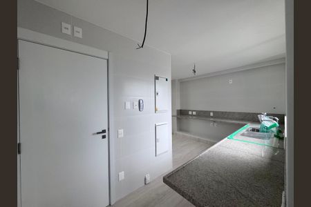Apartamento à venda com 194m², 4 quartos e 3 vagas Apartamento à venda com 194m², 4 quartos e 3 vagasCozinha
