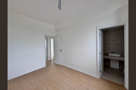 Apartamento à venda com 194m², 4 quartos e 3 vagas Apartamento à venda com 194m², 4 quartos e 3 vagasSuíte 4