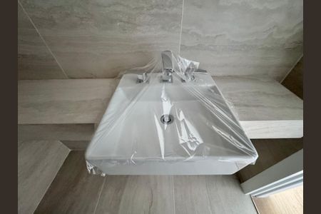 Apartamento à venda com 194m², 4 quartos e 3 vagas Apartamento à venda com 194m², 4 quartos e 3 vagasSuíte 4 - Banheiro
