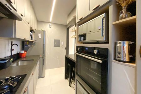 Apartamento à venda com 58m², 2 quartos e 2 vagasCozinha