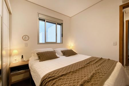 Apartamento à venda com 58m², 2 quartos e 2 vagasSuite 1