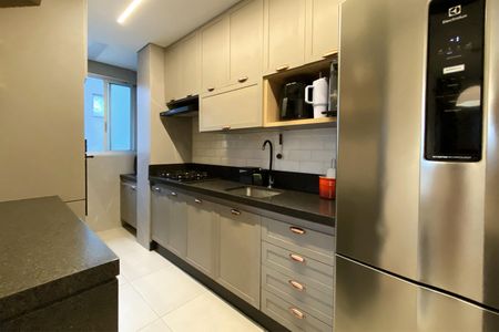 Apartamento à venda com 58m², 2 quartos e 2 vagasCozinha