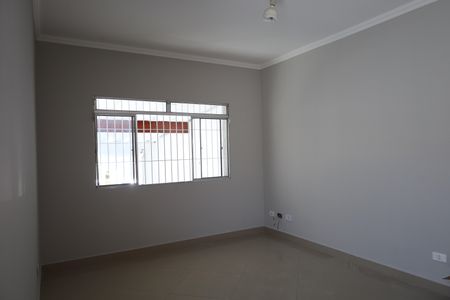 Casa para alugar com 2 quartos, 298m² em Jardim Itapura, São Paulo