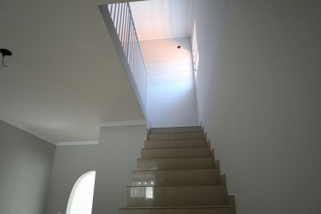 Casa para alugar com 2 quartos, 298m² em Jardim Itapura, São Paulo