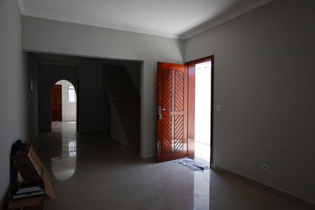 Casa para alugar com 2 quartos, 298m² em Jardim Itapura, São Paulo