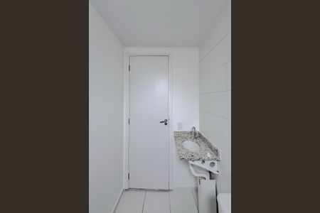 Apartamento à venda com 50m², 2 quartos e 1 vaga Apartamento à venda com 50m², 2 quartos e 1 vagaBanheiro da Suíte