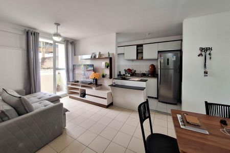 Sala de apartamento para alugar com 2 quartos, 60m² em Barreto, Niterói