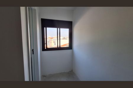 Casa à venda com 165m², 3 quartos e 3 vagasSuíte 2