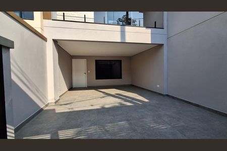 Casa à venda com 165m², 3 quartos e 3 vagasGaragem 