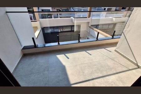 Varanda  de casa à venda com 3 quartos, 125m² em Olímpico, São Caetano do Sul