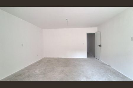 Casa à venda com 165m², 3 quartos e 3 vagasSuíte 1