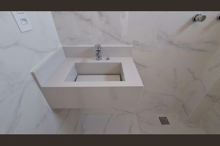 Casa à venda com 165m², 3 quartos e 3 vagasBanheiro Social 