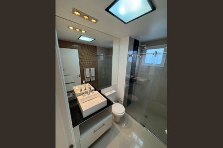 Apartamento à venda com 48m², 1 quarto e 2 vagasBanheiro