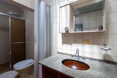 Casa para alugar com 120m², 2 quartos e sem vaga Casa para alugar com 120m², 2 quartos e sem vagaBanheiro