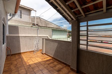Casa para alugar com 120m², 2 quartos e sem vaga Casa para alugar com 120m², 2 quartos e sem vagaQuintal