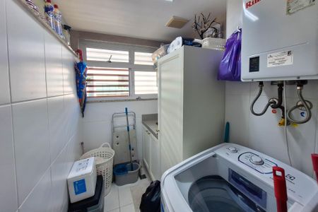 Apartamento à venda com 112m², 3 quartos e 1 vaga Apartamento à venda com 112m², 3 quartos e 1 vagaÁrea de Serviço