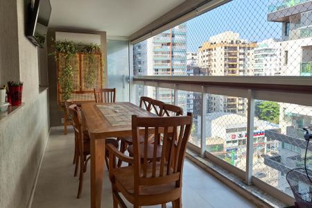 Sala de apartamento à venda com 3 quartos, 112m² em Icaraí, Niterói