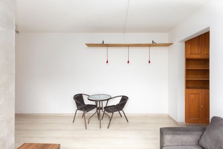 Sala de apartamento para alugar com 1 quarto, 43m² em Moema, São Paulo