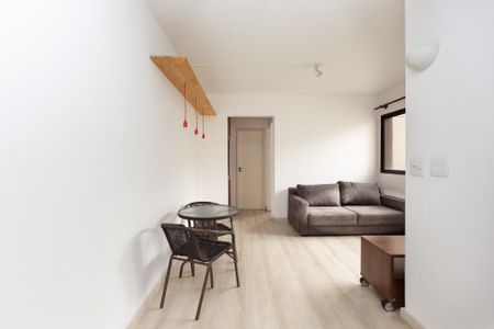 Sala de apartamento para alugar com 1 quarto, 43m² em Moema, São Paulo