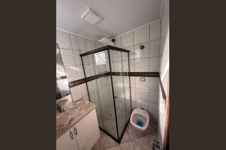 Banheiro de apartamento para alugar com 2 quartos, 54m² em Cidade Satelite Santa Barbara, São Paulo