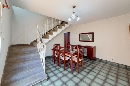 Casa à venda com 220m², 4 quartos e 5 vagasSala de Jantar