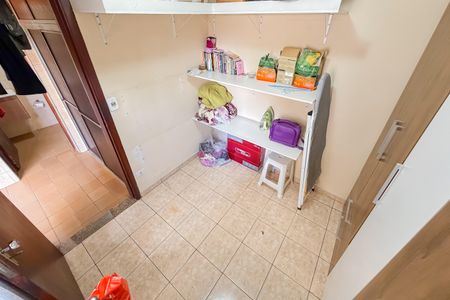 Casa à venda com 220m², 4 quartos e 5 vagasÁrea Externa - Quarto