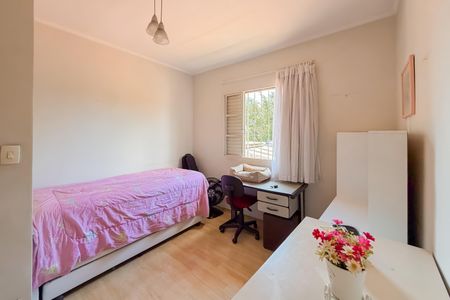 Casa à venda com 220m², 4 quartos e 5 vagasQuarto 1