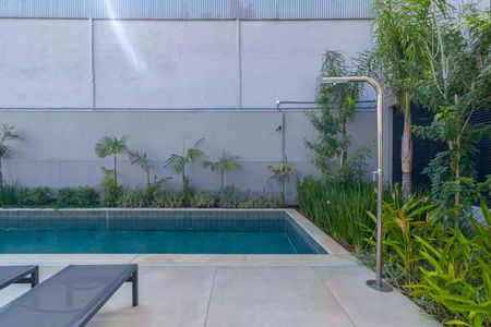 Apartamento à venda com 27m², 1 quarto e sem vagaÁrea comum - Piscina