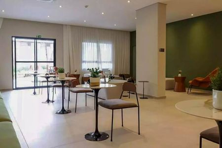 Apartamento à venda com 27m², 1 quarto e sem vagaÁrea comum - Salão de festas