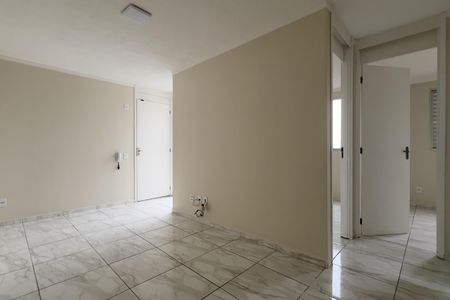 Sala de apartamento para alugar com 2 quartos, 45m² em Jardim Angelica, Guarulhos