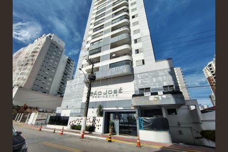 Apartamento para alugar com 128m², 3 quartos e 1 vagaFachada do Prédio