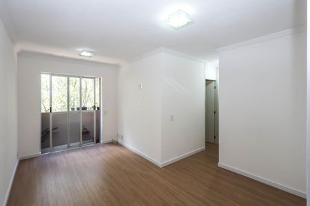 Sala de apartamento para alugar com 3 quartos, 55m² em Jardim Santa Emilia, São Paulo