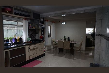 Casa para alugar com 68m², 3 quartos e 1 vagaCozinha