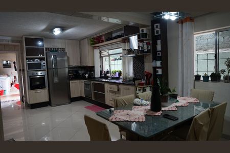 Cozinha de casa para alugar com 3 quartos, 68m² em Vila Barros, Guarulhos