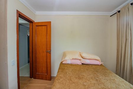 Quarto 1 de casa à venda com 3 quartos, 300m² em Jardim Itu, Porto Alegre