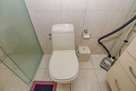 Casa à venda com 300m², 3 quartos e 4 vagasBanheiro Social