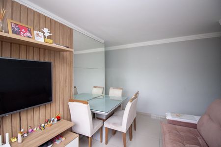 Sala de apartamento à venda com 2 quartos, 58m² em Tres Barras, Contagem