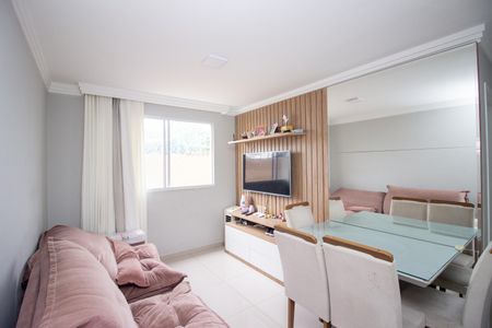 Sala de apartamento à venda com 2 quartos, 58m² em Tres Barras, Contagem
