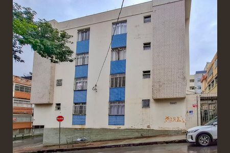 Apartamento para alugar com 75m², 2 quartos e 1 vagaplaca instalada em 13/03/2026 com o código BMLM-221