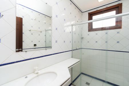 Casa à venda com 200m², 3 quartos e 2 vagasBanheiro Social Superior